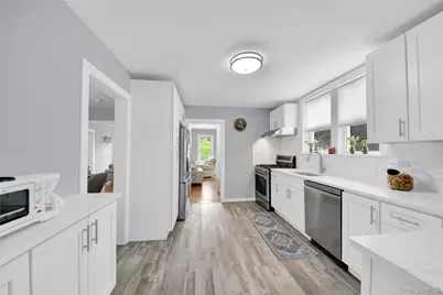 210 Rumsey Road, Yonkers, NY 10705 - Photo 6
