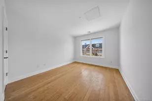 343 Soundview Ln, College Point, NY 11356 - Photo 40