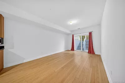 343 Soundview Lane, College Point, NY 11356 - Photo 8