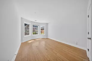 343 Soundview Ln, College Point, NY 11356 - Photo 26
