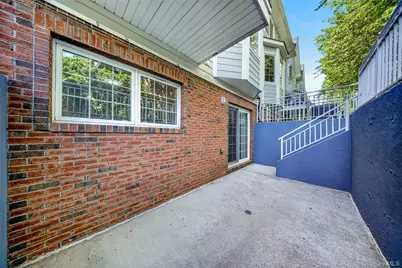 343 Soundview Lane, College Point, NY 11356 - Photo 44