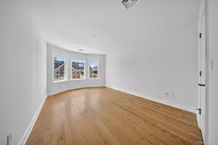 343 Soundview Ln, College Point, NY 11356 - Photo 42