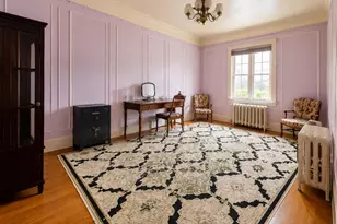 9519 242nd St, Floral Park, NY 11001 - Photo 18