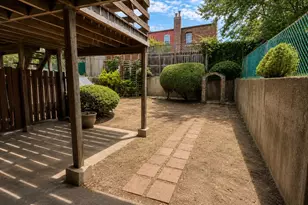 9519 242nd St, Floral Park, NY 11001 - Photo 24