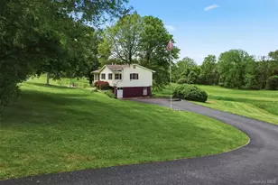 23 Old Cross Rd, Warwick, NY 10990 - Photo 4
