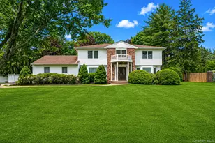 35 High Pasture Cir, Dix Hills, NY 11746 - Photo 2