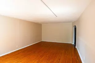 84-26 Little Neck Pkwy, Floral Park, NY 11001 - Photo 6