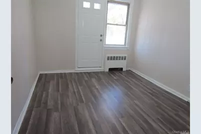 84-26 Little Neck Parkway #2, Floral Park, NY 11001 - Photo 12