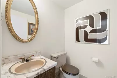 7 Stirrup Lane, Glen Cove, NY 11542 - Photo 12