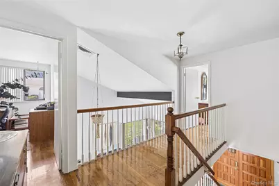 7 Stirrup Lane, Glen Cove, NY 11542 - Photo 16