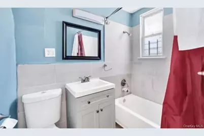 9503 Cresskill Place, Jamaica, NY 11435 - Photo 18
