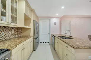 63-36 99th St, Rego Park, NY 11374 - Photo 14