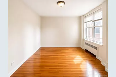 30-11 Parsons Boulevard #4O, Flushing, NY 11354 - Photo 8