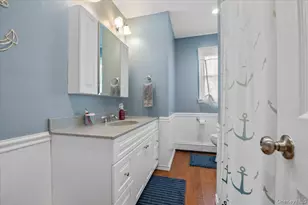 4 Westbury Ave, Plainview, NY 11803 - Photo 20