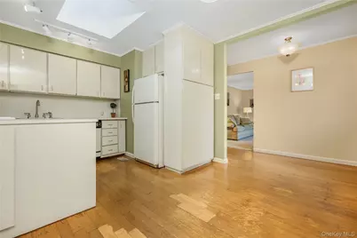 2316 Poe Court, Seaford, NY 11783 - Photo 10