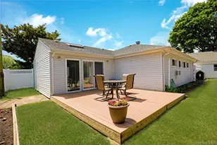 2316 Poe Ct, Seaford, NY 11783 - Photo 6