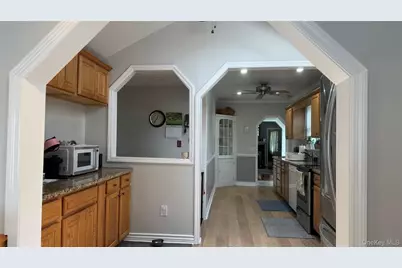 17 Church Street, Hopewell Junction, NY 12533 - Photo 6