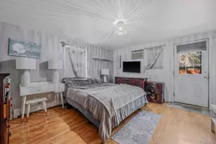 377 Montgomery Ave, West Babylon, NY 11704 - Photo 18