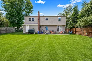 377 Montgomery Ave, West Babylon, NY 11704 - Photo 34