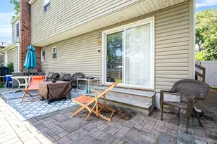 377 Montgomery Ave, West Babylon, NY 11704 - Photo 32