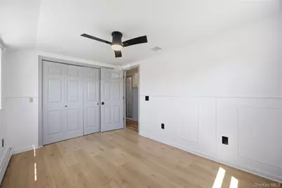 25 Parkdale Drive, North Babylon, NY 11703 - Photo 10