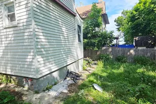 36 Prospect St, Middletown, NY 10940 - Photo 12
