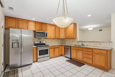 36 Windsor Circle #D1, New City, NY 10956 - Photo 10