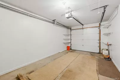 36 Windsor Circle #D1, New City, NY 10956 - Photo 18