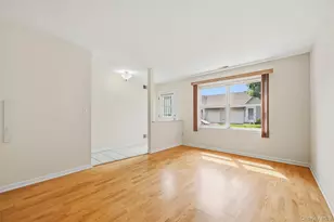 36 Windsor Cir, New City, NY 10956 - Photo 6