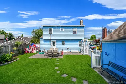 61 N Ocean Avenue, Islip, NY 11751 - Photo 32
