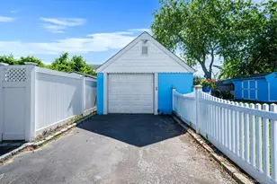 61 N Ocean Ave, Islip, NY 11751 - Photo 36