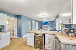 16 Jared Ct, Slate Hill, NY 10973 - Photo 6
