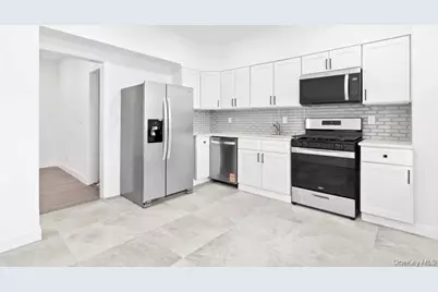 254 Charles Avenue #1, New York, NY 10302 - Photo 2