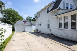 1019 Walsh Ave, Woodmere, NY 11598 - Photo 12