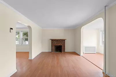 1 Lewis Place, Lynbrook, NY 11563 - Photo 4