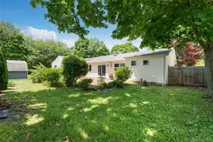 4 N Balin Ct, South Setauket, NY 11720 - Photo 34