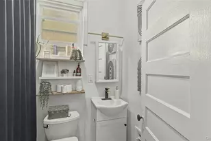 167 Voss Ave, Yonkers, NY 10703 - Photo 10