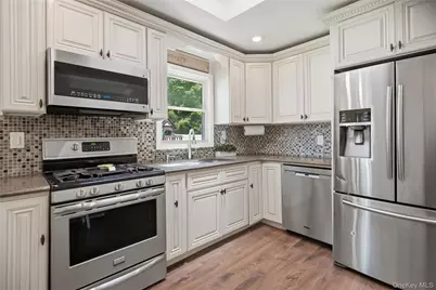 340 Main Street, East Rockaway, NY 11518 - Photo 12