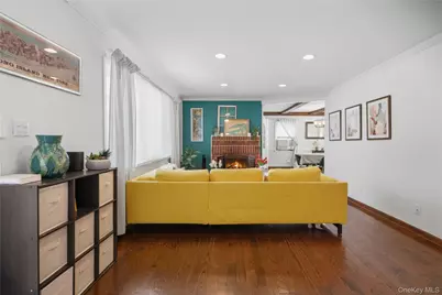 340 Main Street, East Rockaway, NY 11518 - Photo 4