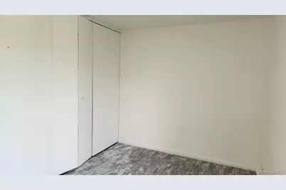 15218 Union Turnpike #204K, Flushing, NY 11367 - Photo 16