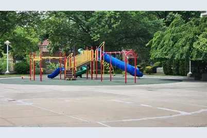 15218 Union Turnpike #204K, Flushing, NY 11367 - Photo 26