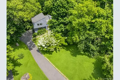 24 Anne Chambers Lane, Katonah, NY 10536 - Photo 2