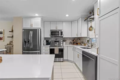 1402 Brentwood Drive, Brewster, NY 10509 - Photo 4