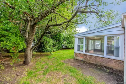 674 Henry Street, Uniondale, NY 11553 - Photo 46