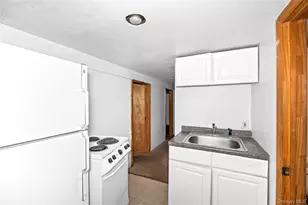 674 Henry St, Uniondale, NY 11553 - Photo 36