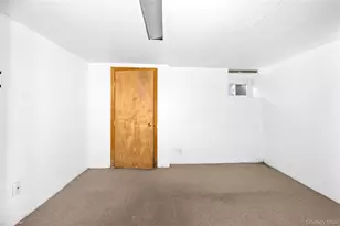 674 Henry St, Uniondale, NY 11553 - Photo 34