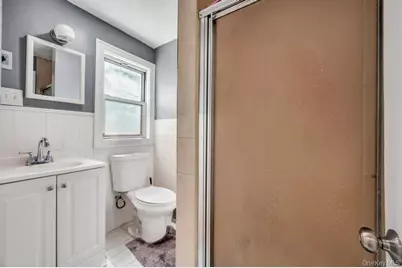 12 Mallar Avenue, Bay Shore, NY 11706 - Photo 14