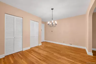 19 Schenck Avenue #1G, Great Neck, NY 11021 - Photo 6