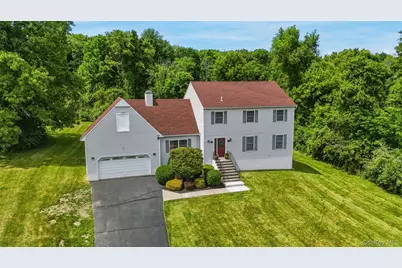 41 Saddle Ridge Drive, Hopewell Junction, NY 12533 - Photo 2