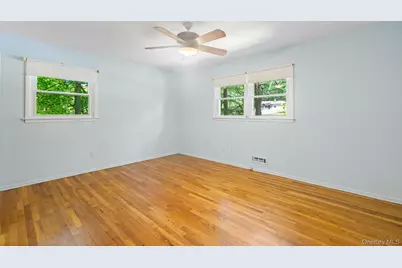 13 Lillian Drive, Spring Valley, NY 10977 - Photo 6